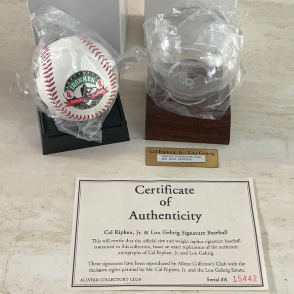 NY Yankees Baseball Cal Ripkin & Lou Gehrig Signature Ball New York MLB - Picture 1 of 14